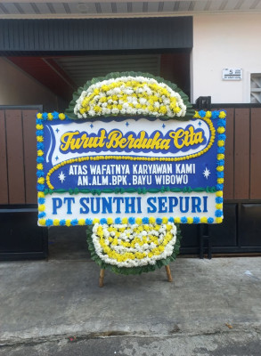 Papan Bunga Duka di Wara Utara