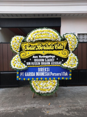 Papan Bunga Duka di Wara Utara