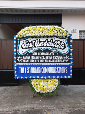 Papan Bunga Duka di Wara Utara